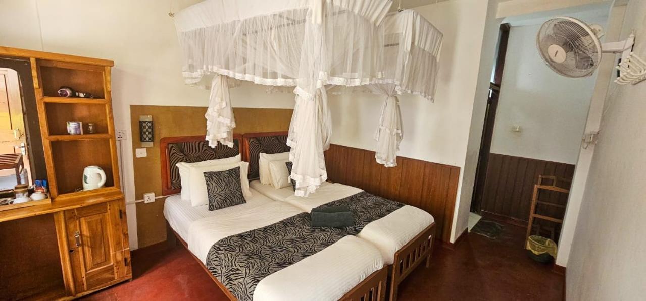Hilltop Guest House Ella Buitenkant foto
