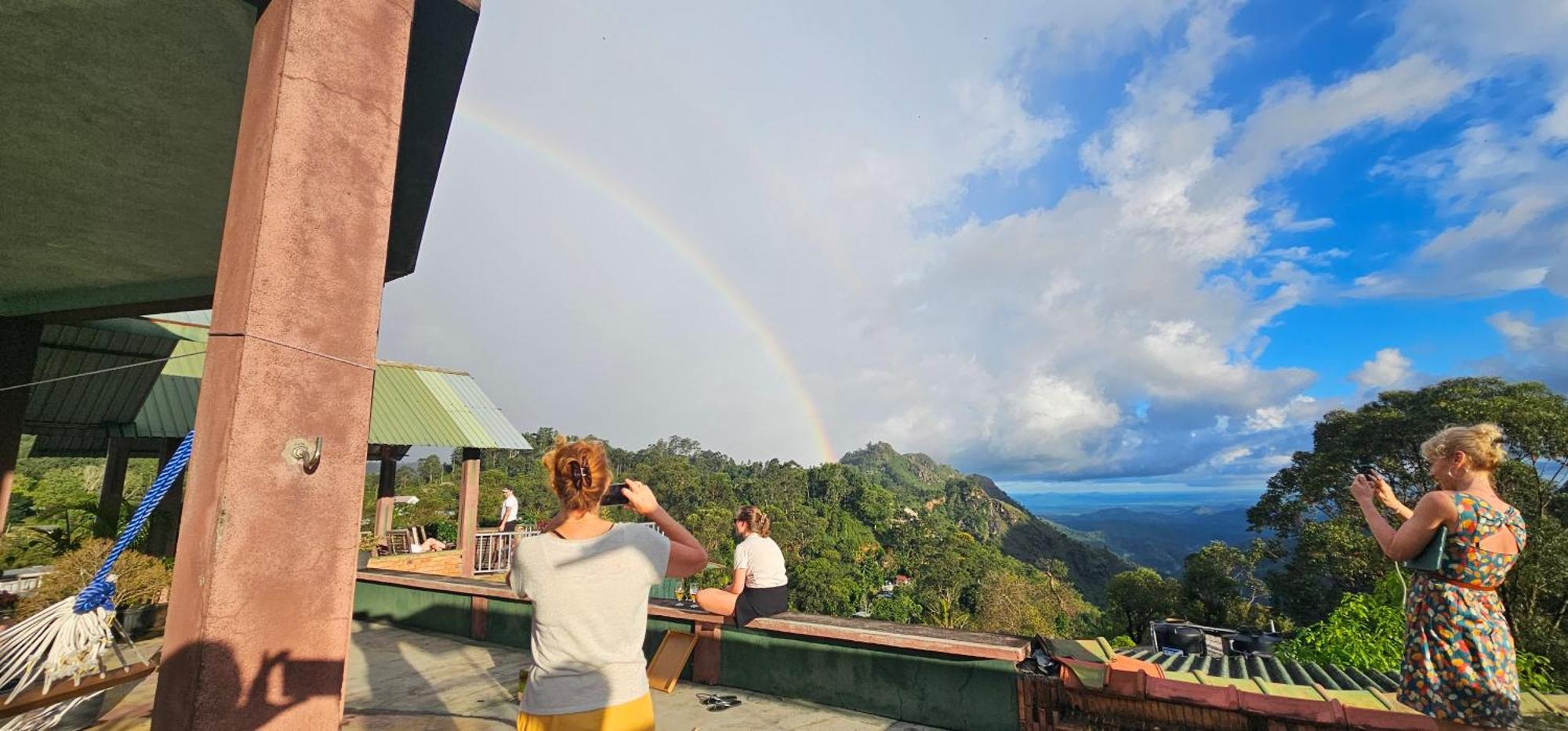 Hilltop Guest House Ella Buitenkant foto